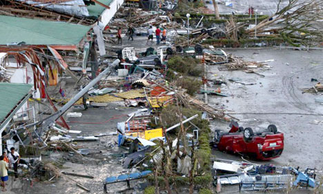 Hayan storm in the Philippines, disaster killed more than 10 thousand people