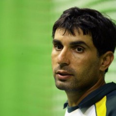 Misbah-ul-Haq set new a record of hitting most sixes in a calender year